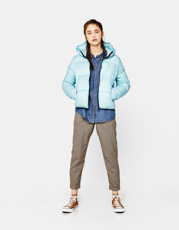 Puffer jacket with hood